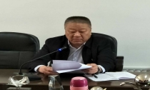 内蒙古自治区第四医院党委组织召开中心组学习会