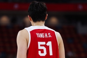 今日U17男篮世界杯喀麦隆U17vs中国U17男篮首发阵容_今日U17男篮世界杯喀麦隆U17vs中国U17男篮首发阵容在线观看_免费看直播