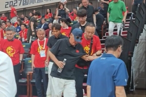 实时魔术对开拓者jrs直播_实时魔术对开拓者jrs直播在线观看_免费看直播