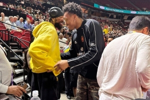 免费老鹰对阵NBA马刺比赛回放_免费老鹰对阵NBA马刺比赛回放在线观看_免费看直播